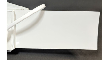 Peinture Nissan QM1 BLANC, BLANC POLAIRE, AVALANCHE, BLANC ARCTIQUE, BLANC ALBASTRINE, PAPYRUSWEISS, BLANC TEMPÊTE, POUSSIÈRE FRAÎCHE